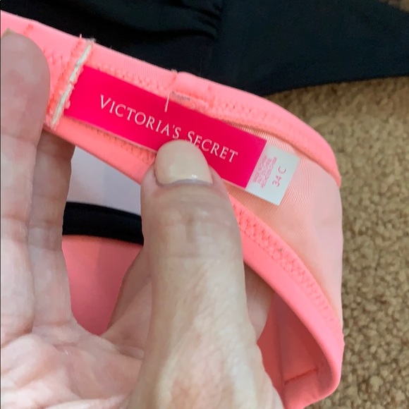 VS Push Up Bandeaus, multiple sizes - Picture 3 of 4